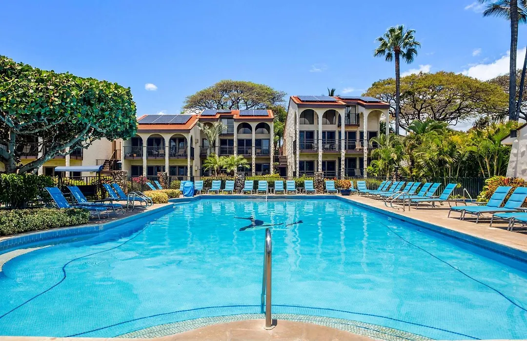 Aston Maui Hill-1