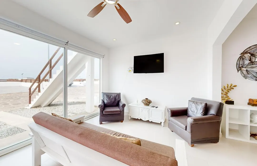 Dog-Friendly Beachfront Retreat With Rooftop Deck, Pool, Hot Tub, & Kitchen-1