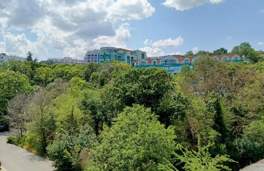 Apart Hotel Golden Line private apartments-1