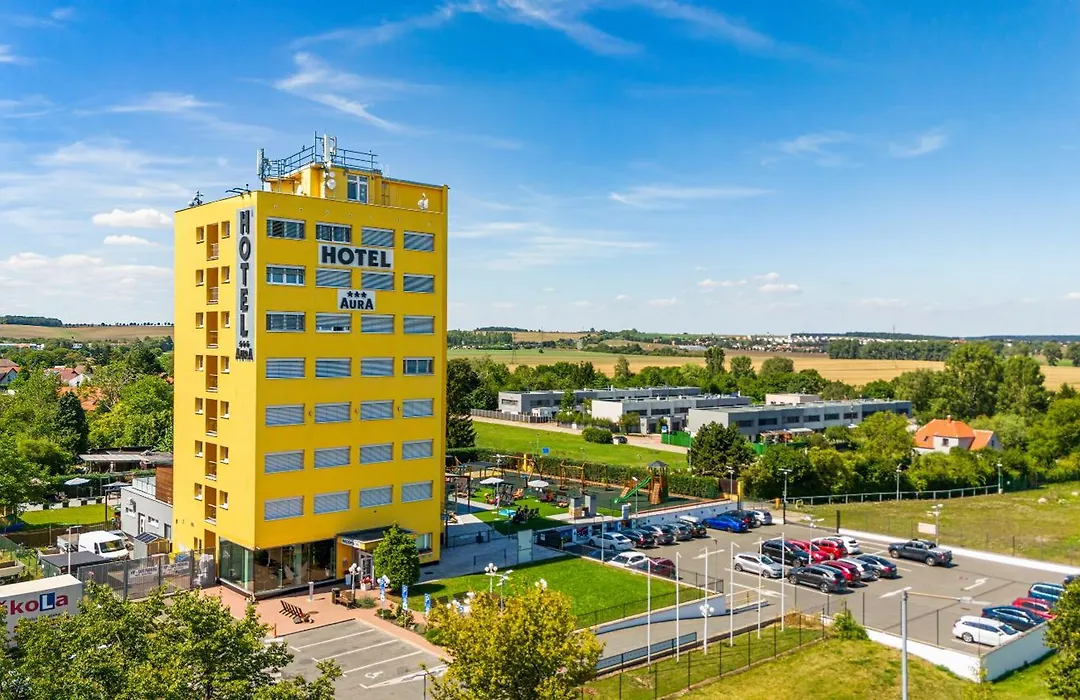 Hotel Aura Design&Garden Pool-1
