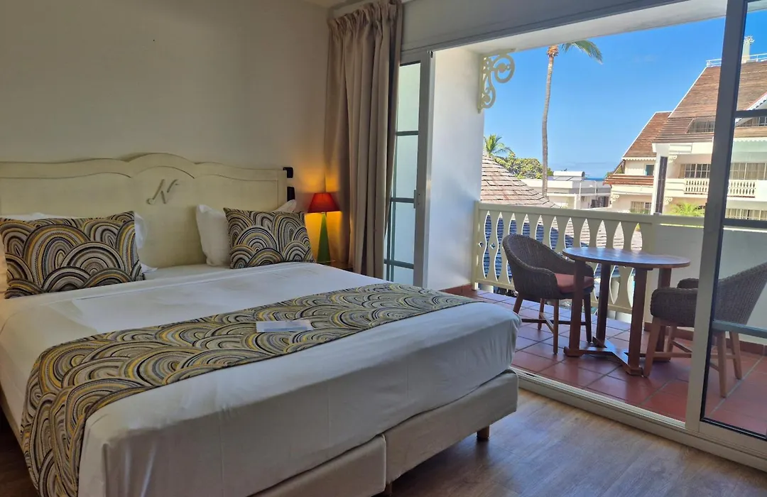 Le Nautile Beachfront-1
