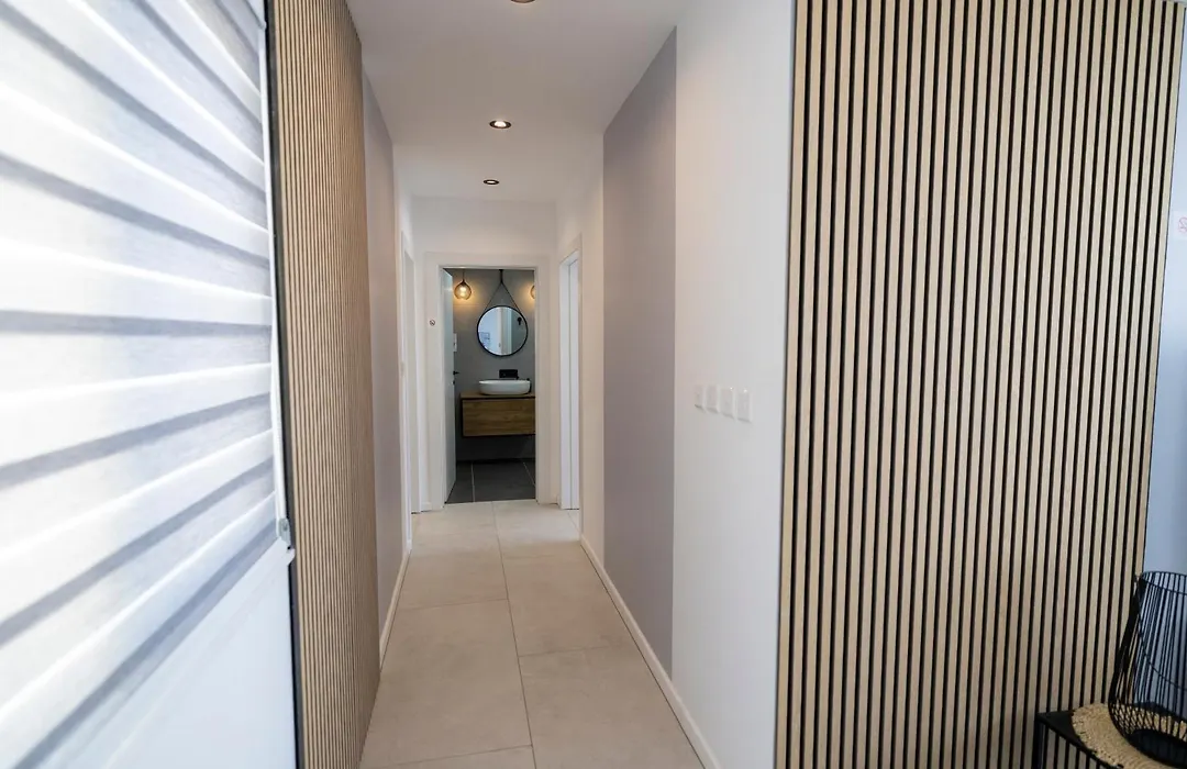 Terraced Penthouse With Views And Jacuzzi-1