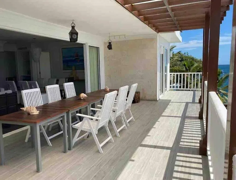 Ocean Front Deluxe Condo-1