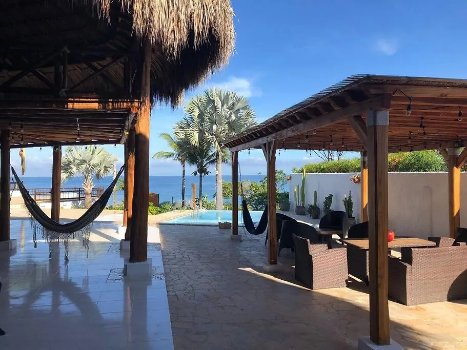 La Mofa Beach House-1