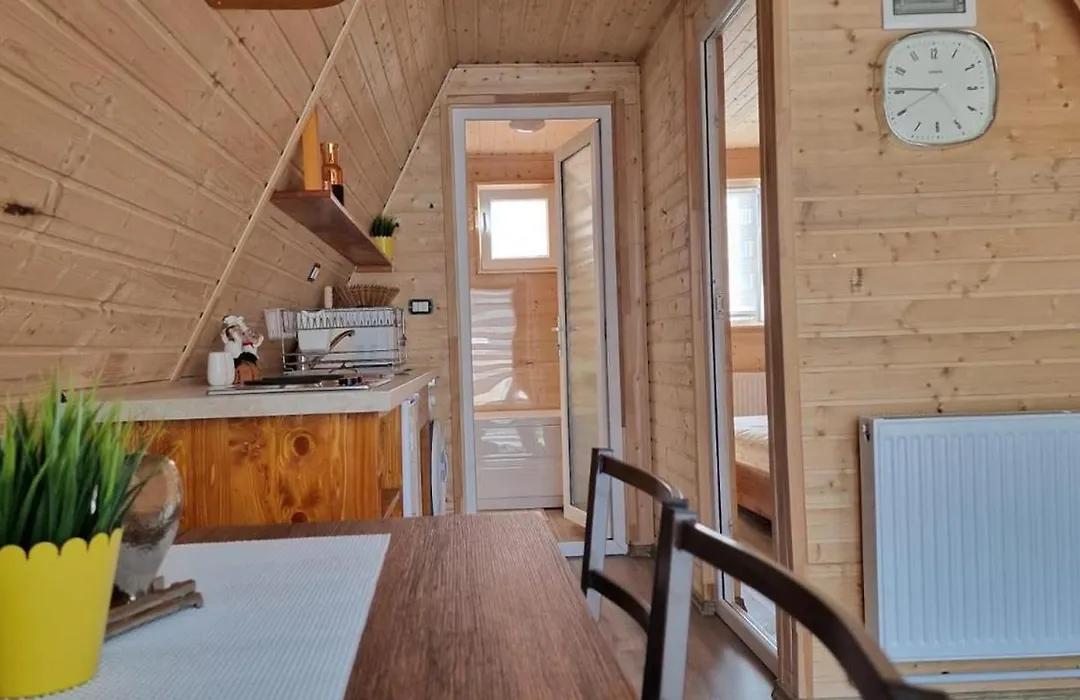 Bucovina-A-Framehouse-Hottub-Fireplace-Patio-Wifi-1