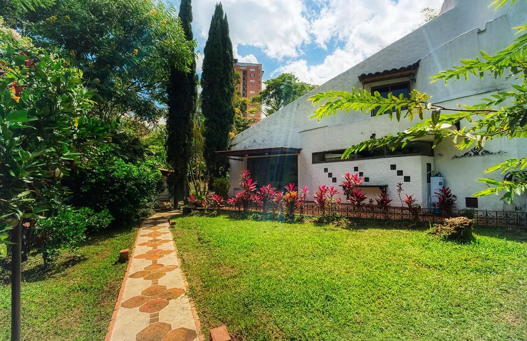Nice Mansion Ac 6Br Pool,Basquet,Playground,Games-1
