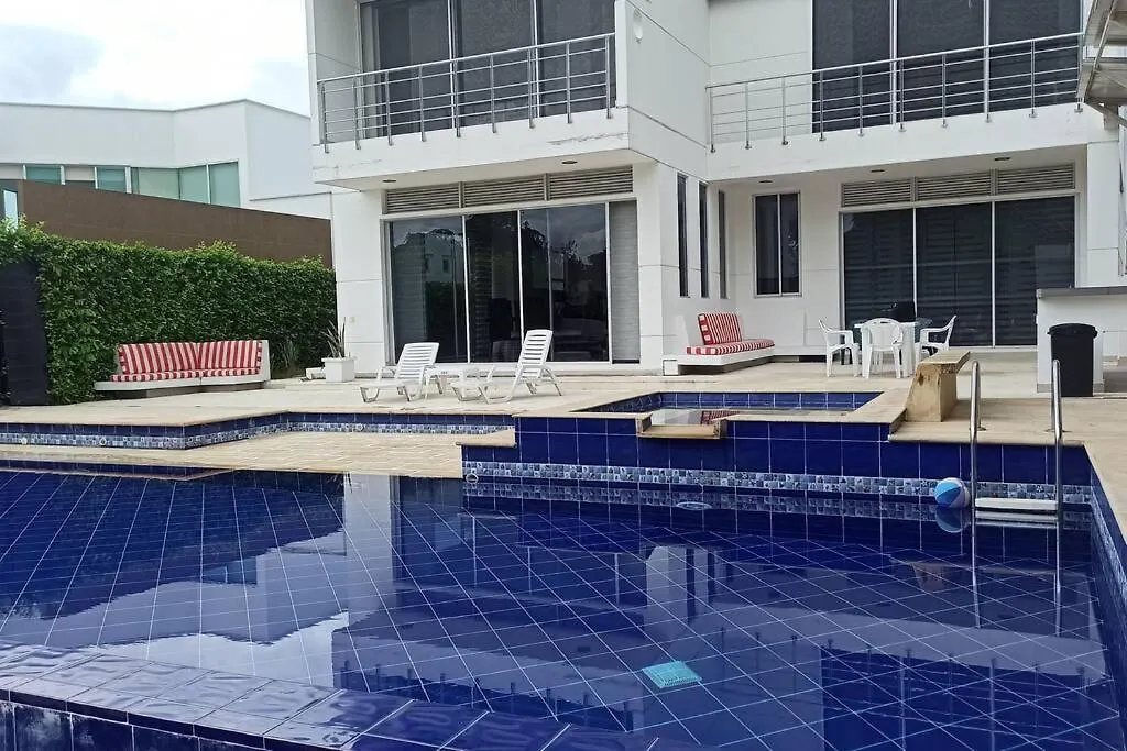 Villa Esplendida De Relax Y Ocio-1