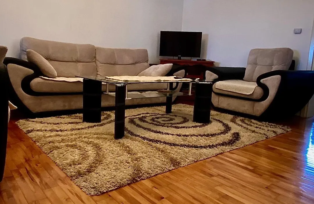 Tara Apartman Stan Na Dan-1