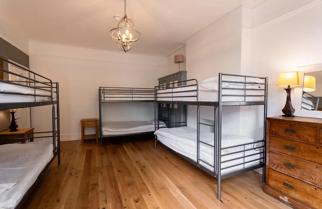 Ebs London Stay-1