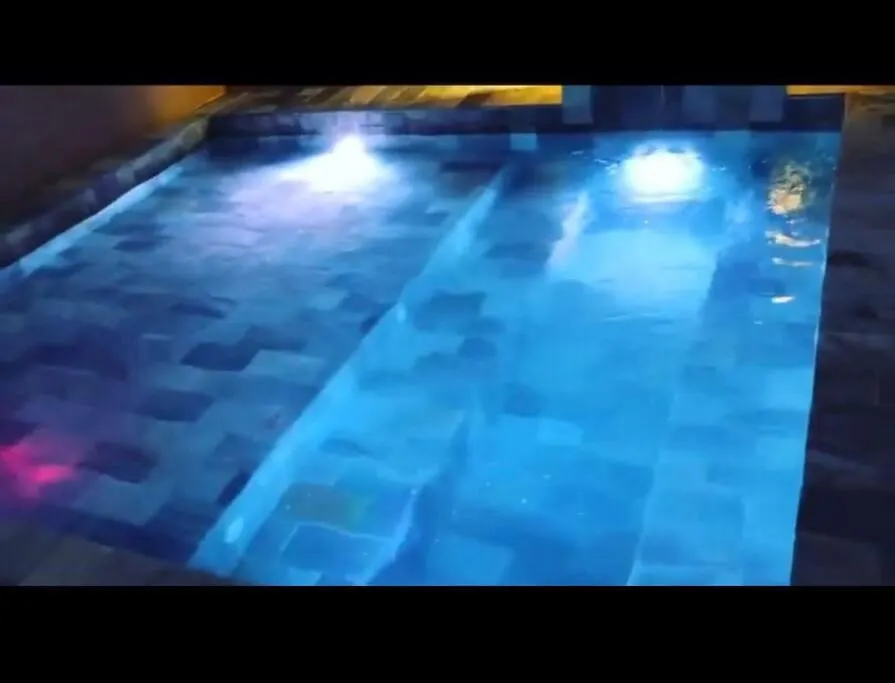 Linda Casa Em Buzios Com 04 Quartos, Piscina, Hidro E Area Gourmet-1