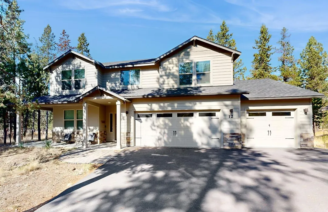 12 Lassen Lane-1