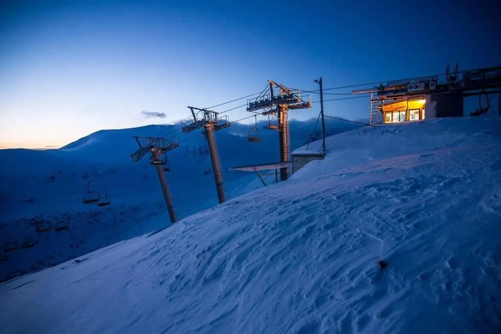 Ski Liviomoritz At Gma Il Com Chalet-1