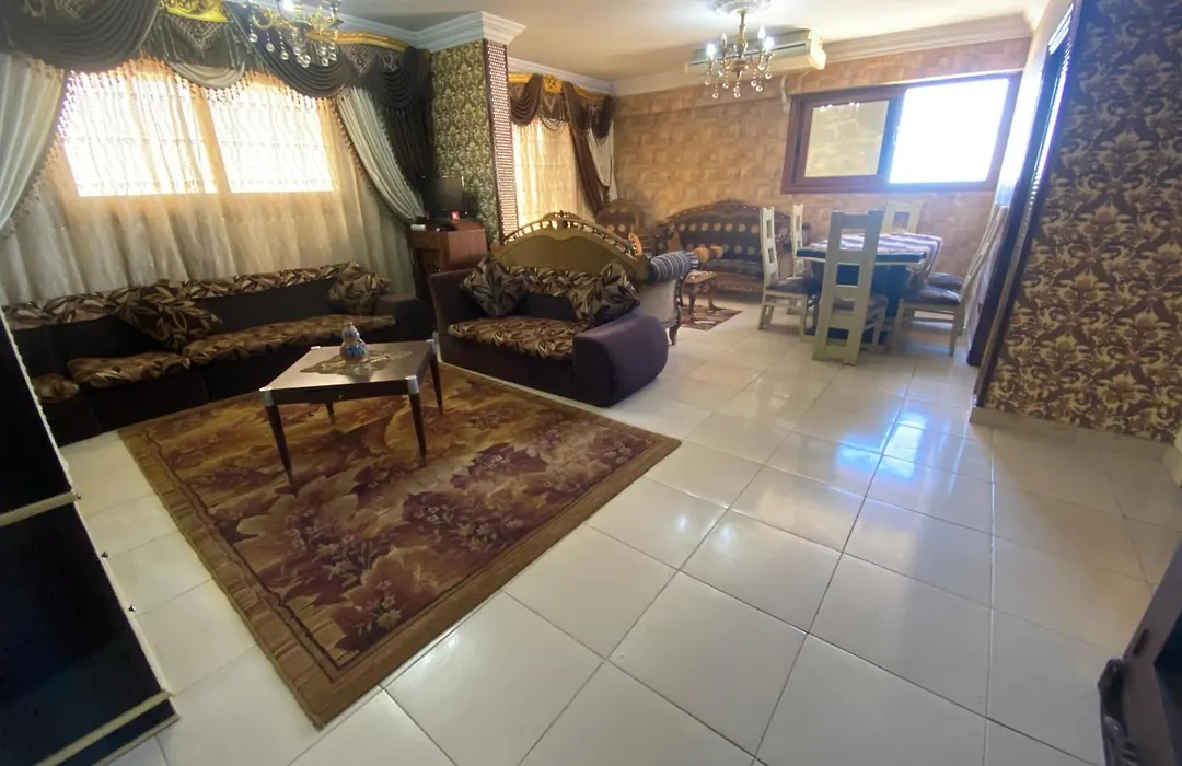 Royal Seaview-1