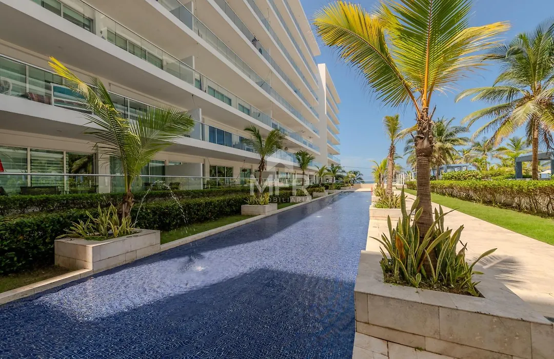Morros Epic Beachfront Apartment-1