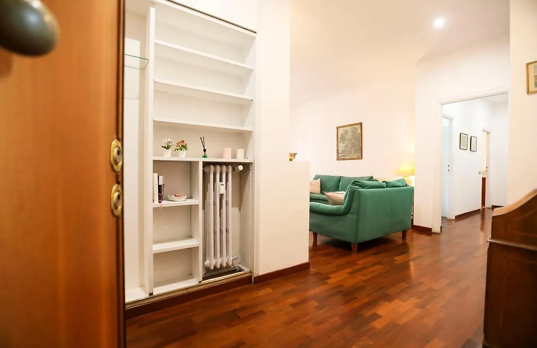 Flaminio Center House-1
