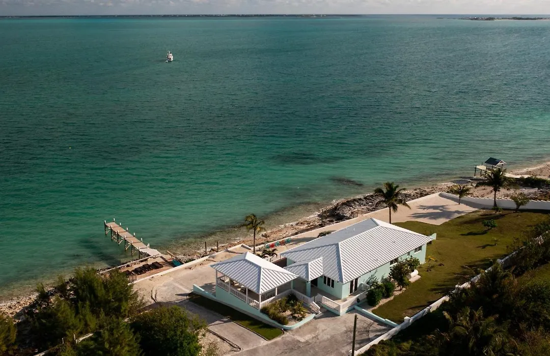 Private Oceanfront, Beach, Dock And Hottub - The Perky Pelican-1