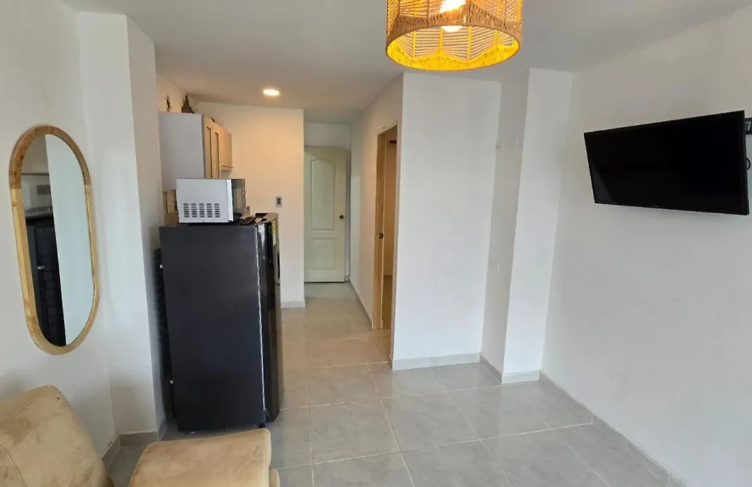 Oceanfront Loft In High Level Neighborhood-1