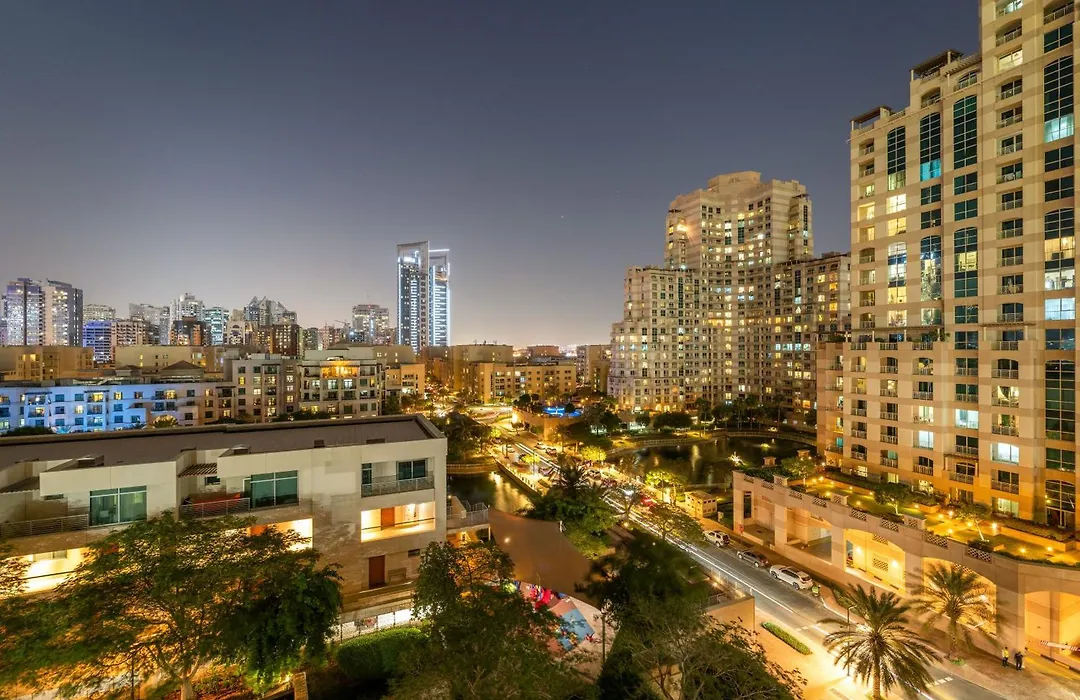 Luxe 1Br In Fairways East With Canal Views-1