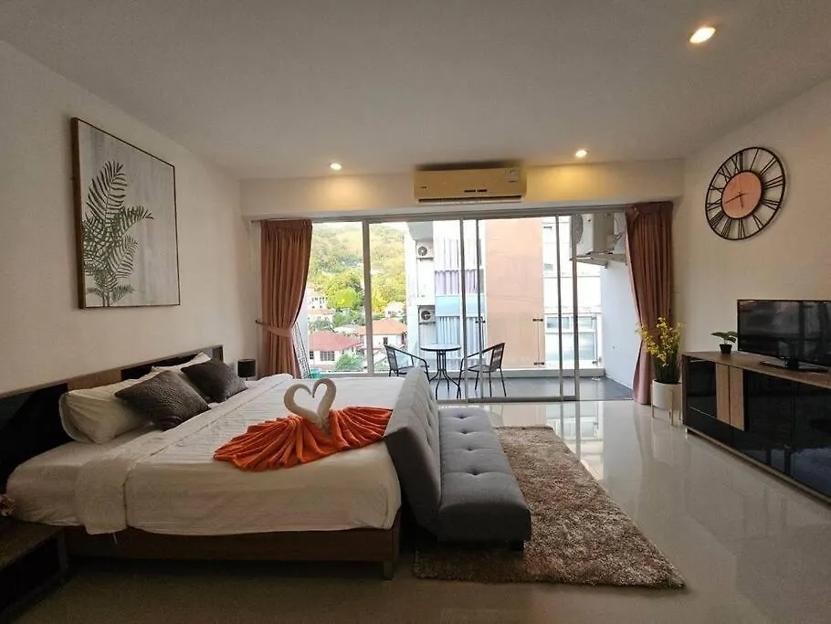 Chic Condominium Karon Beach-1
