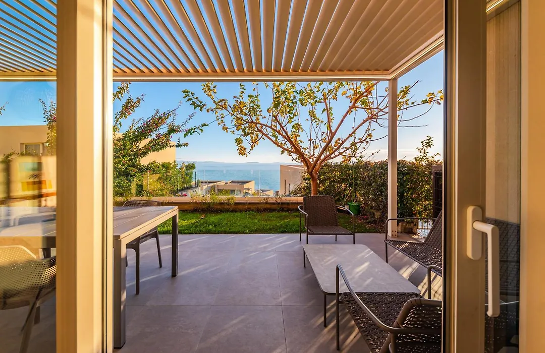Villa Jerina Green Coast By Pikhost-1