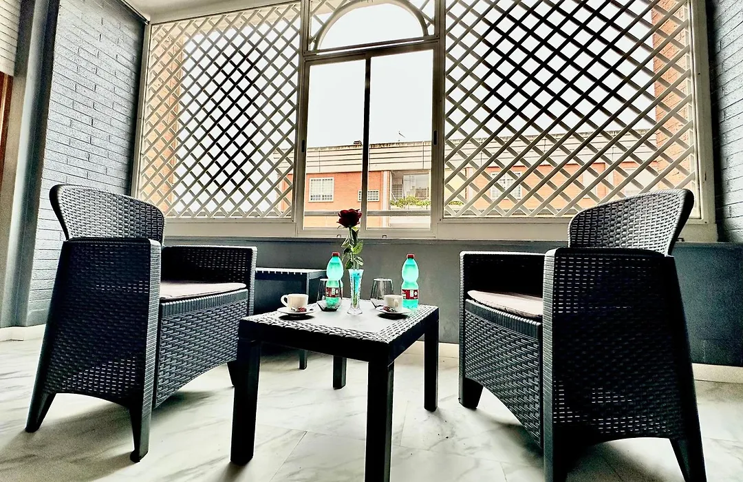 Luxury Apartment With Spa And Free Parking-1