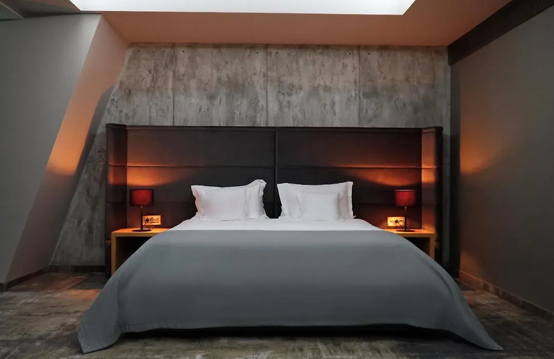 Aniroc Signature Hotel-1