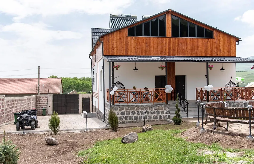 Aparan Guest House-1
