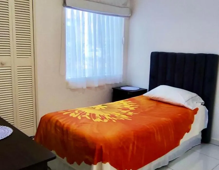 Apartamento Con Vistas A La Piscina En Buganvillas-1