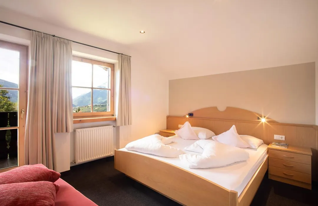 Hotel Schönbrunn-1