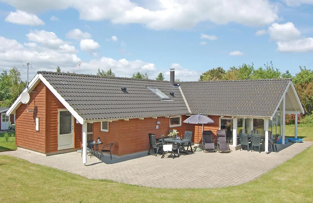 Holiday Home Bogo By 34 With Hot Tub-1