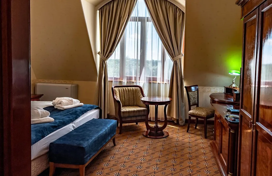 Hotel Golden Palace-1