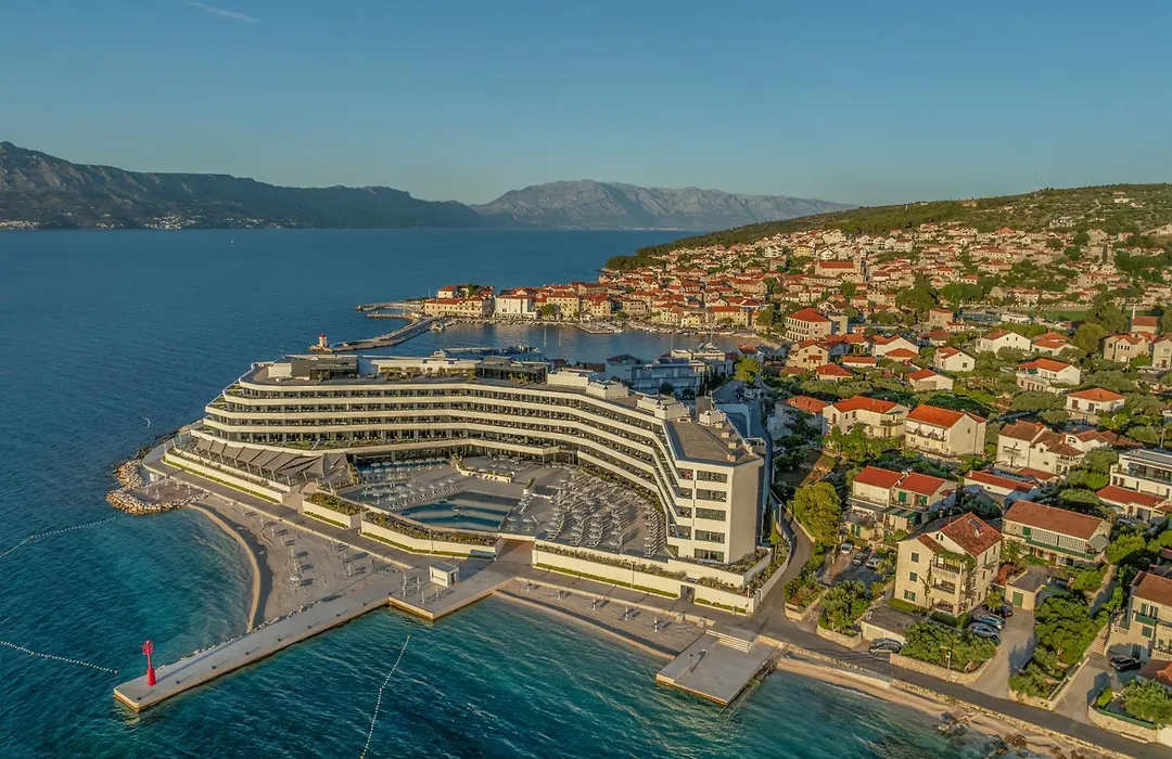 Grand Hotel View-1