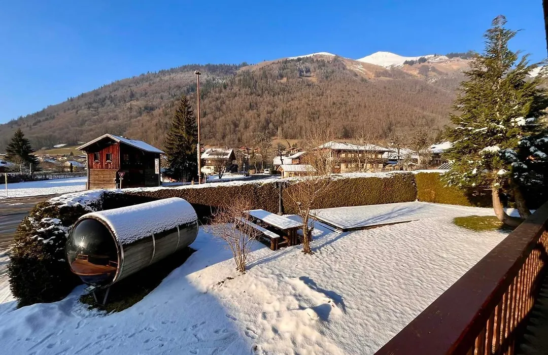 Chalet Spacieux Avec Jacuzzi Et Sauna A Morzine, Animaux Acceptes - Fr-1-754-2-1