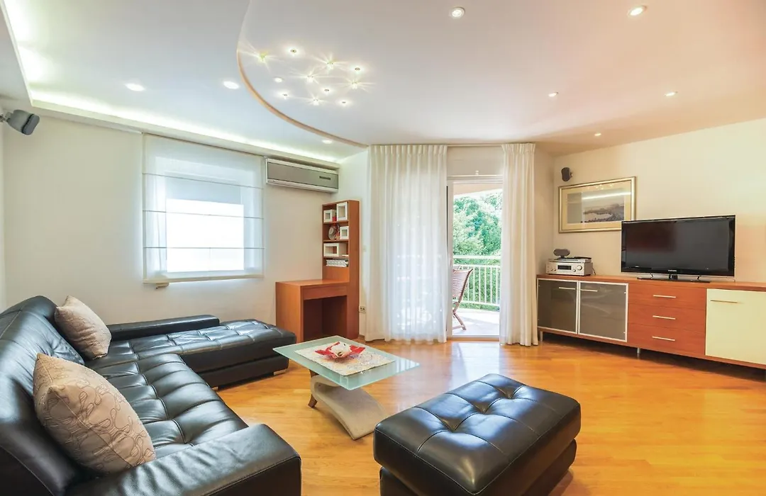 Traumhafte Wohnung In Rijeka Mit Meerblick-1