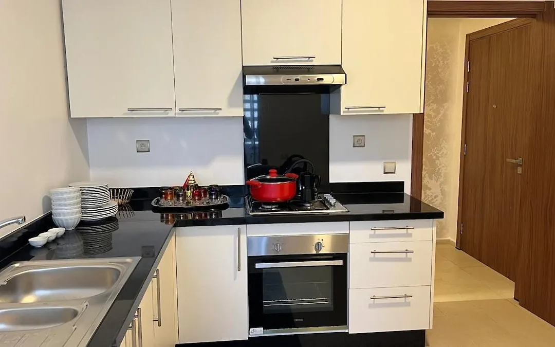 N42 Luxe Et Elegance Avec Jacuzzi Privatif Sur La Corniche Rabat Essabah-1