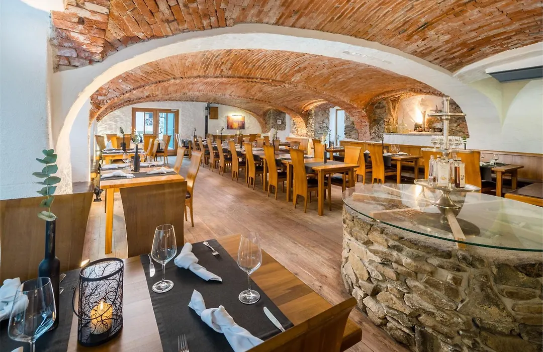 Hotel-Gasthof zum Bach-1