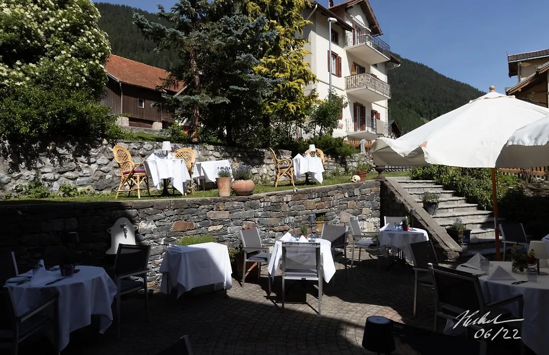 Hotel Piz Mitgel-1