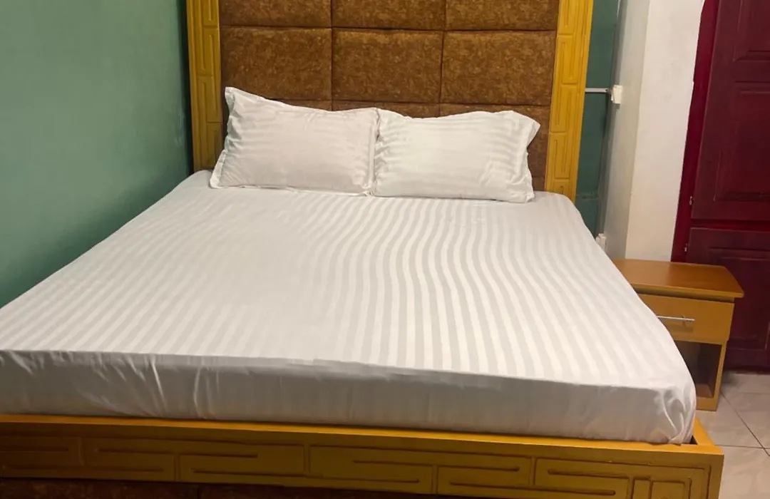 Premiere Maison Guesthouse-1