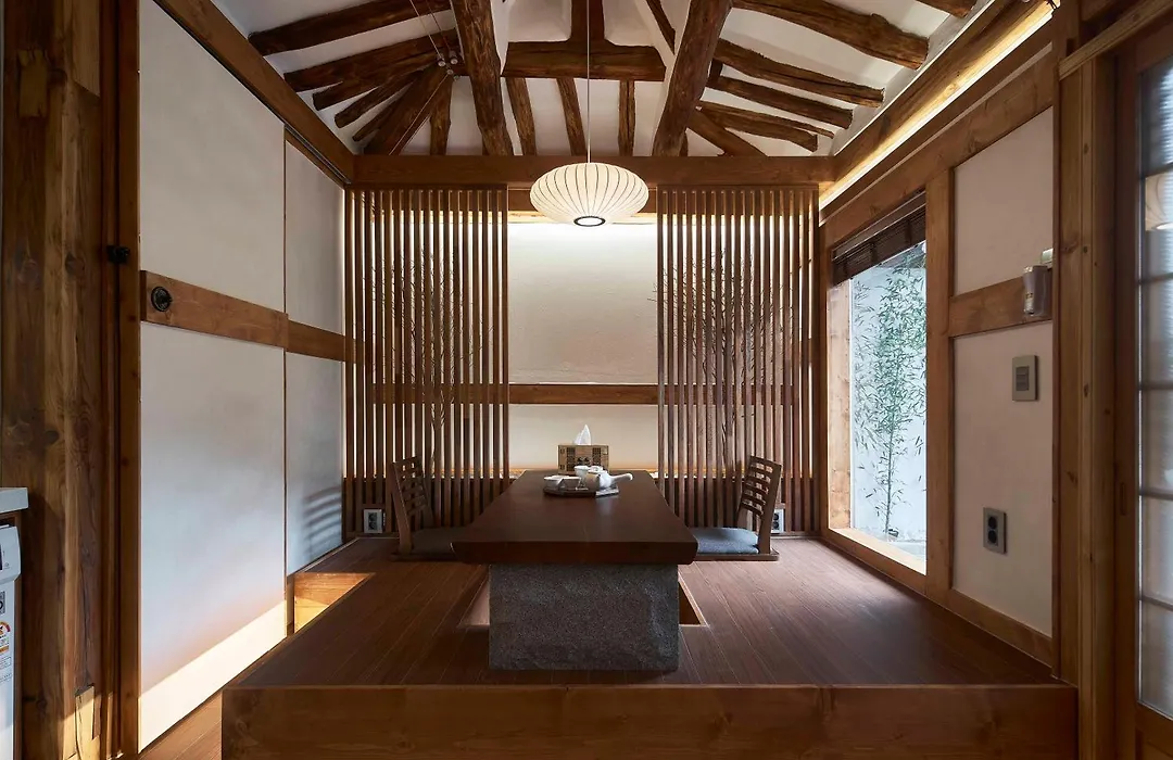 Luxury Hanok Harmony House-1