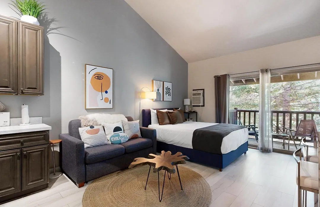 Quaint Prospector Lodge Studio #729-1