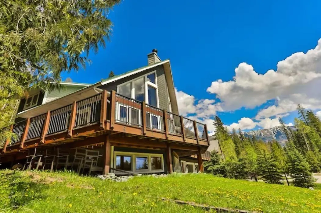 Dog Friendly Home On Ski Hill With Hot Tub By Stayin-1