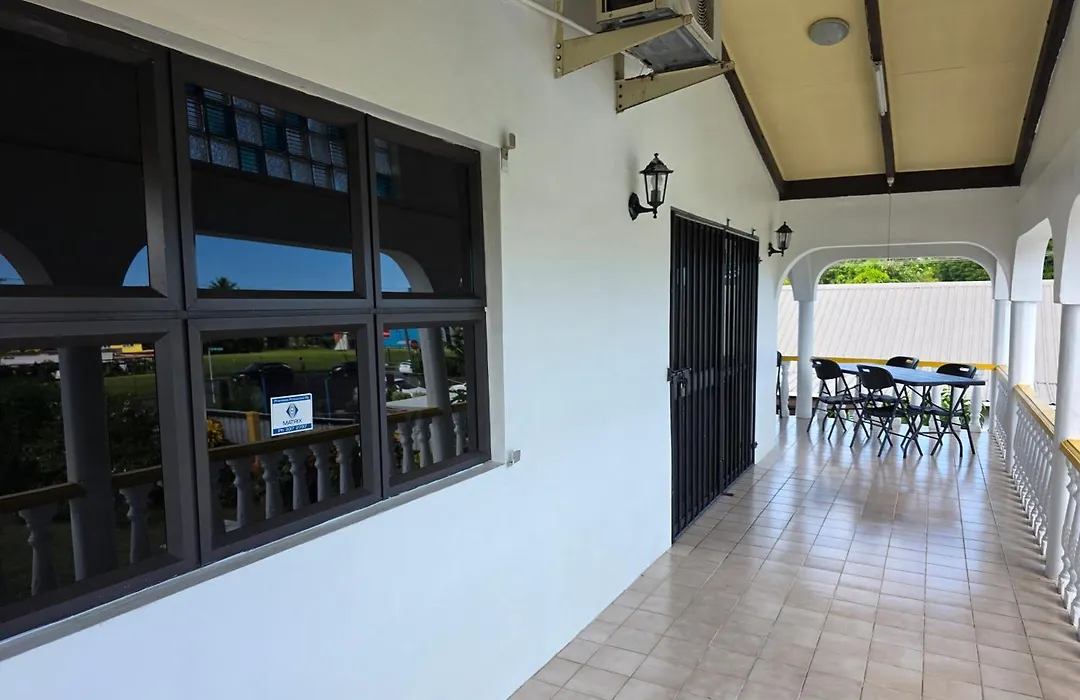 3 Bedroom Executive Suite-1