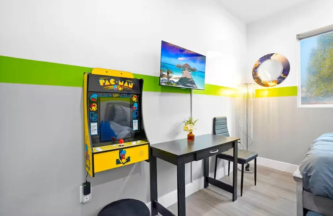 E - 2 Homes - Sleeps 26 By Universal - Patio -Games - Fifa Sofi World Cup-1