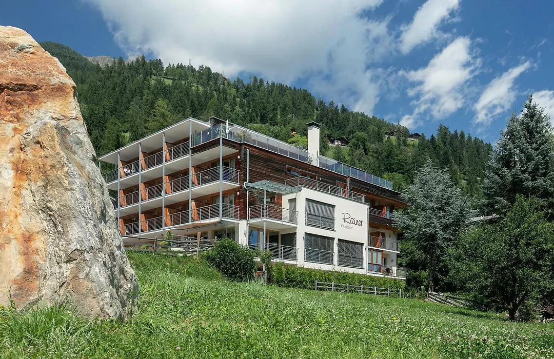 Vitalhotel Rainer-1