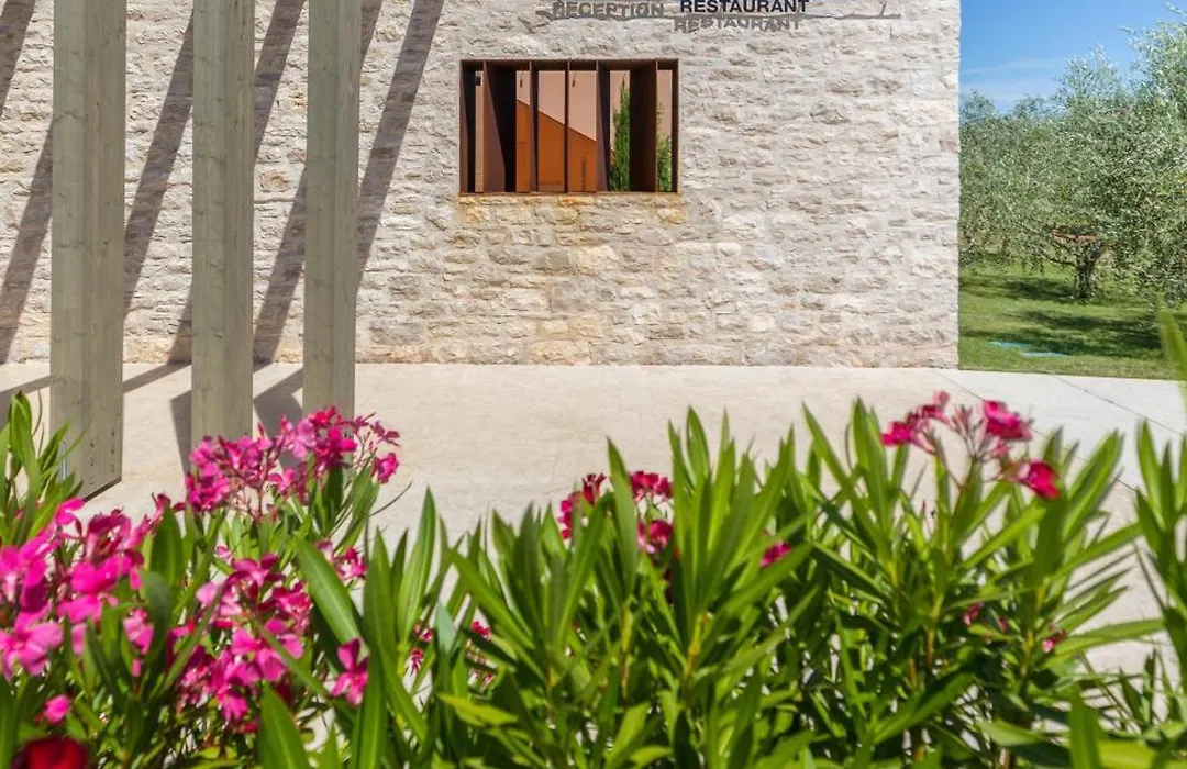 Villa Voliera, Papafigo Glamping-1