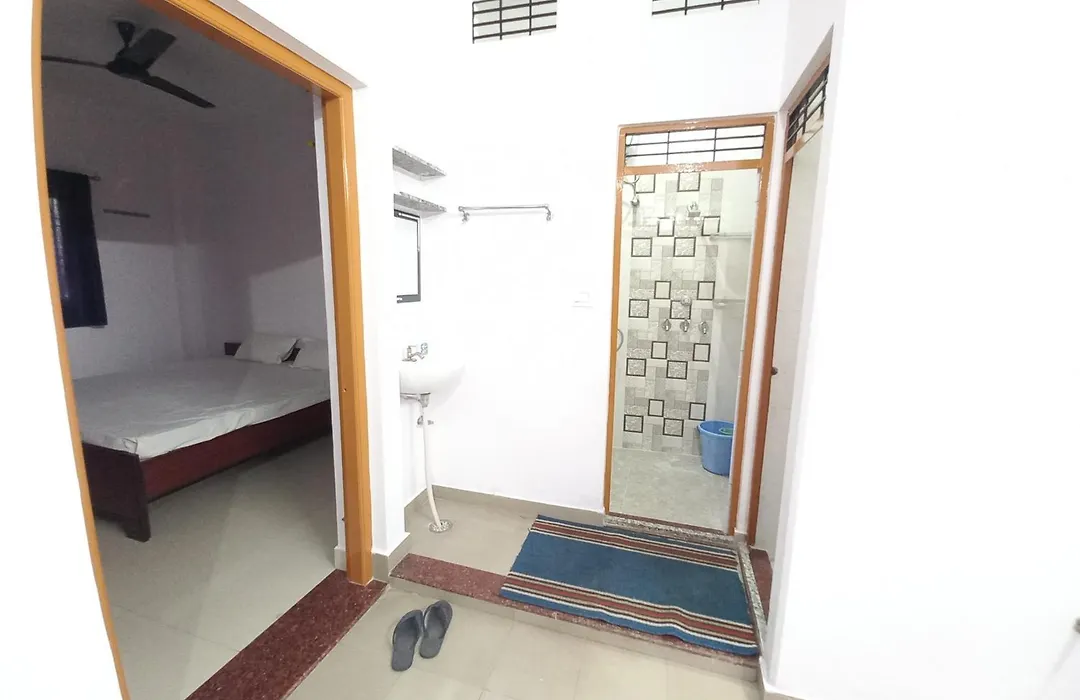 Mahadev Home Stay-1