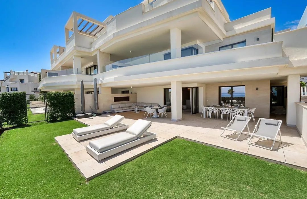 3001 Velaya Beachfront Luxury Apartment-1