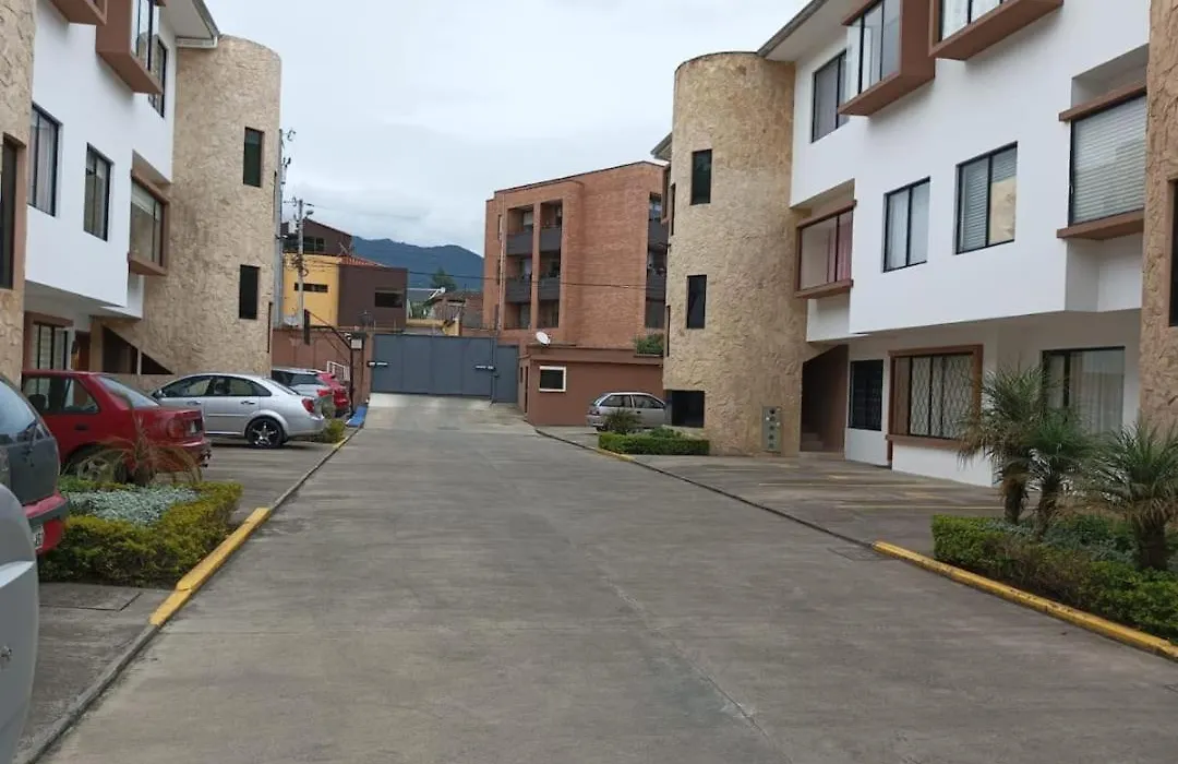 Departamento Con Jacuzzi Y Patio-1