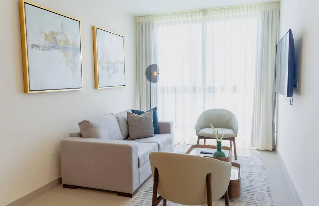 Deluxe Condo Suite 2Br With City View-1