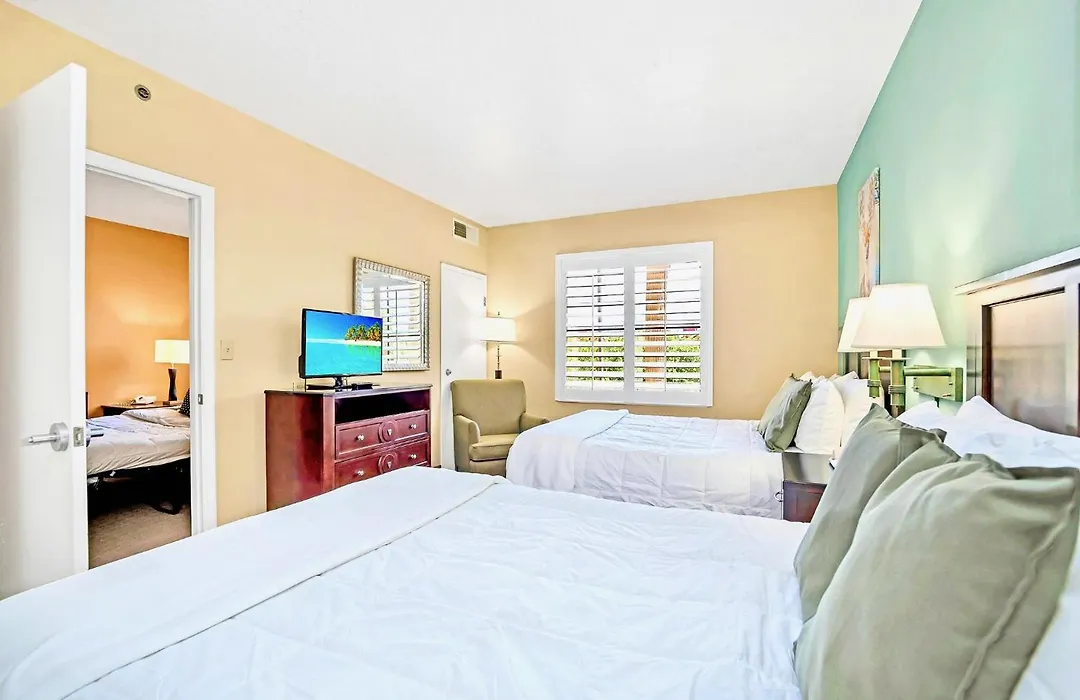 Condo W Swimming Pool Near Universal Studios-1
